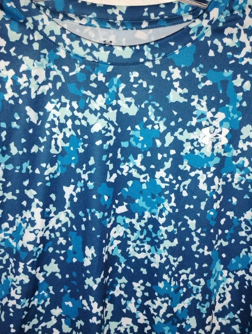 Under Armour Women's Velocity Terazzo SS Shirt - Blue/Teal Digital Print_ Size L - Picture 7 of 8